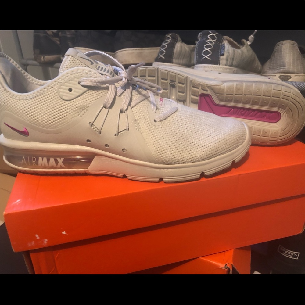 Nike shoes